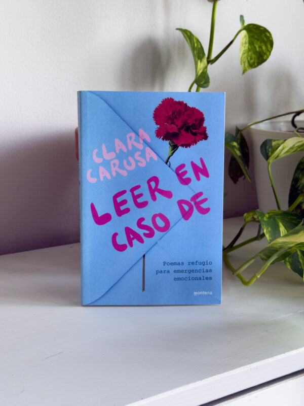 Libro-Leer en caso de – clara carusa